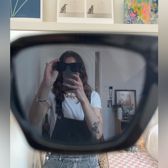 Black sunglasses o/s - Picture 6 of 8